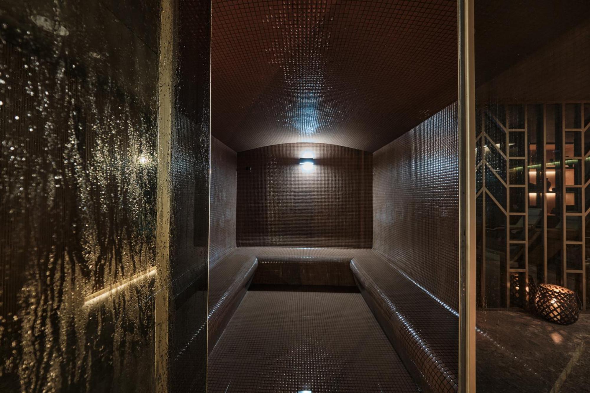 Ga Palace Hotel & Spa, A Xixth-Century Villa Porto Eksteriør bilde The spa at The Ivy Spa