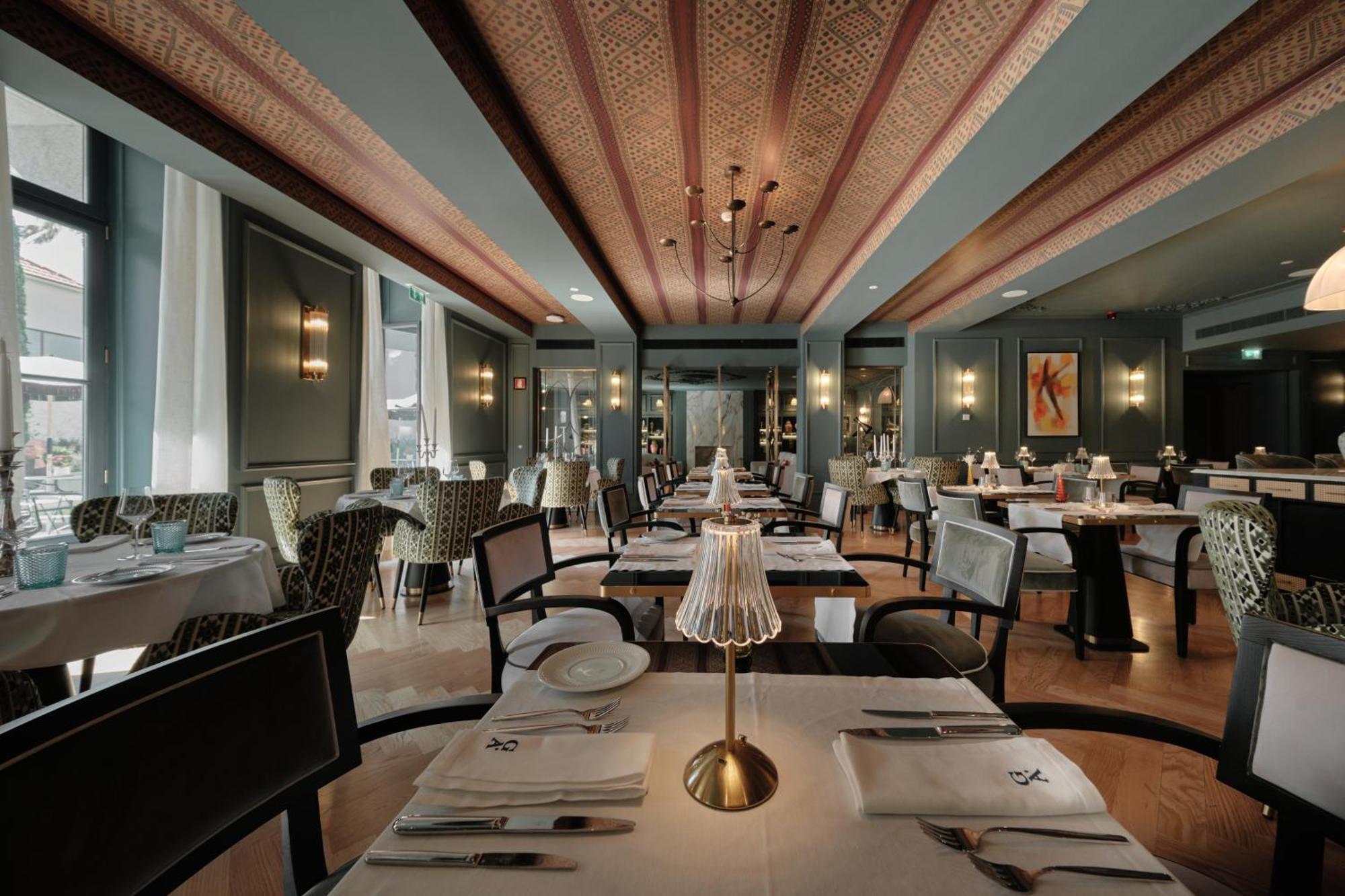 Ga Palace Hotel & Spa, A Xixth-Century Villa Porto Eksteriør bilde The restaurant in 2011